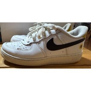 NIKE "Have A Nike Day" Size 2Y  Sneakers With Sunflower Yellow And White